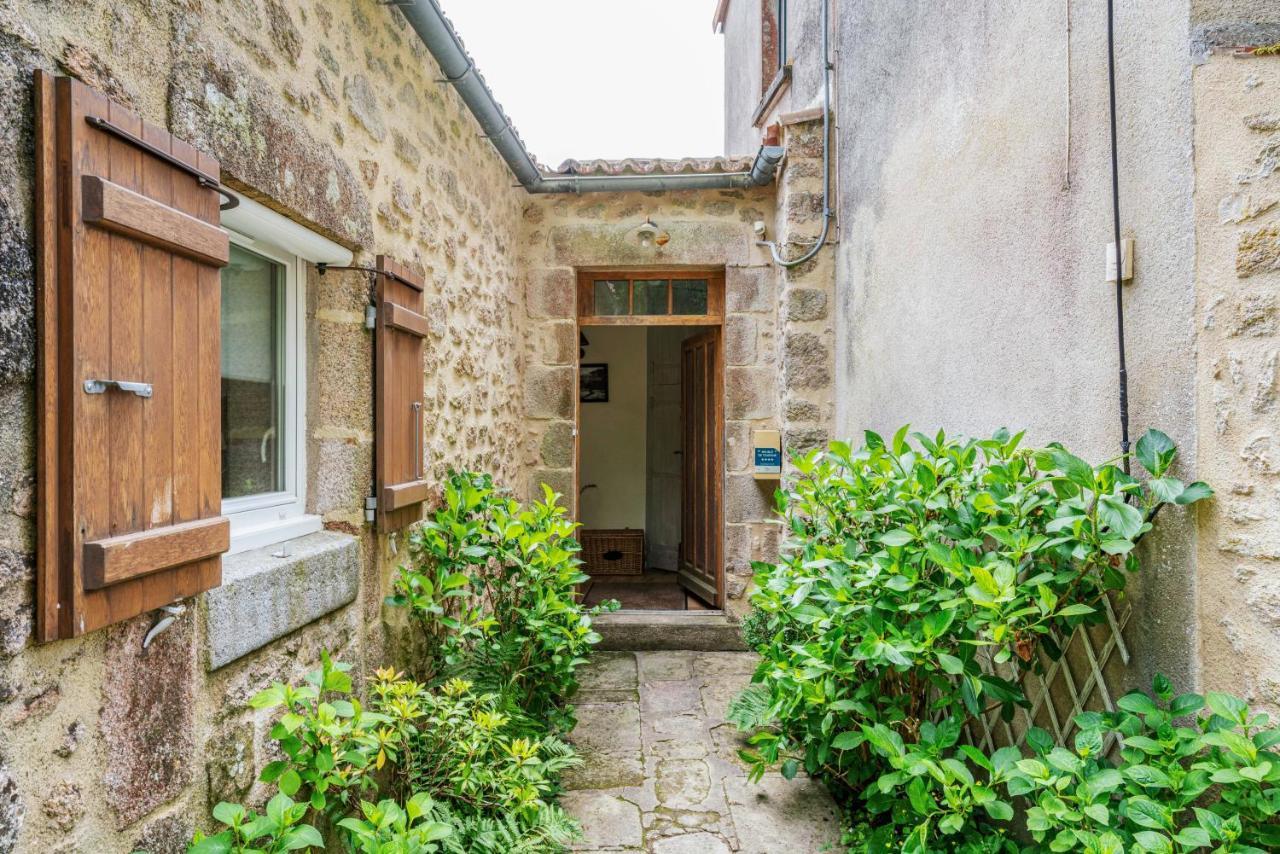 Le Moulin De Pilet Villa Mortagne-sur-Sevre Dış mekan fotoğraf